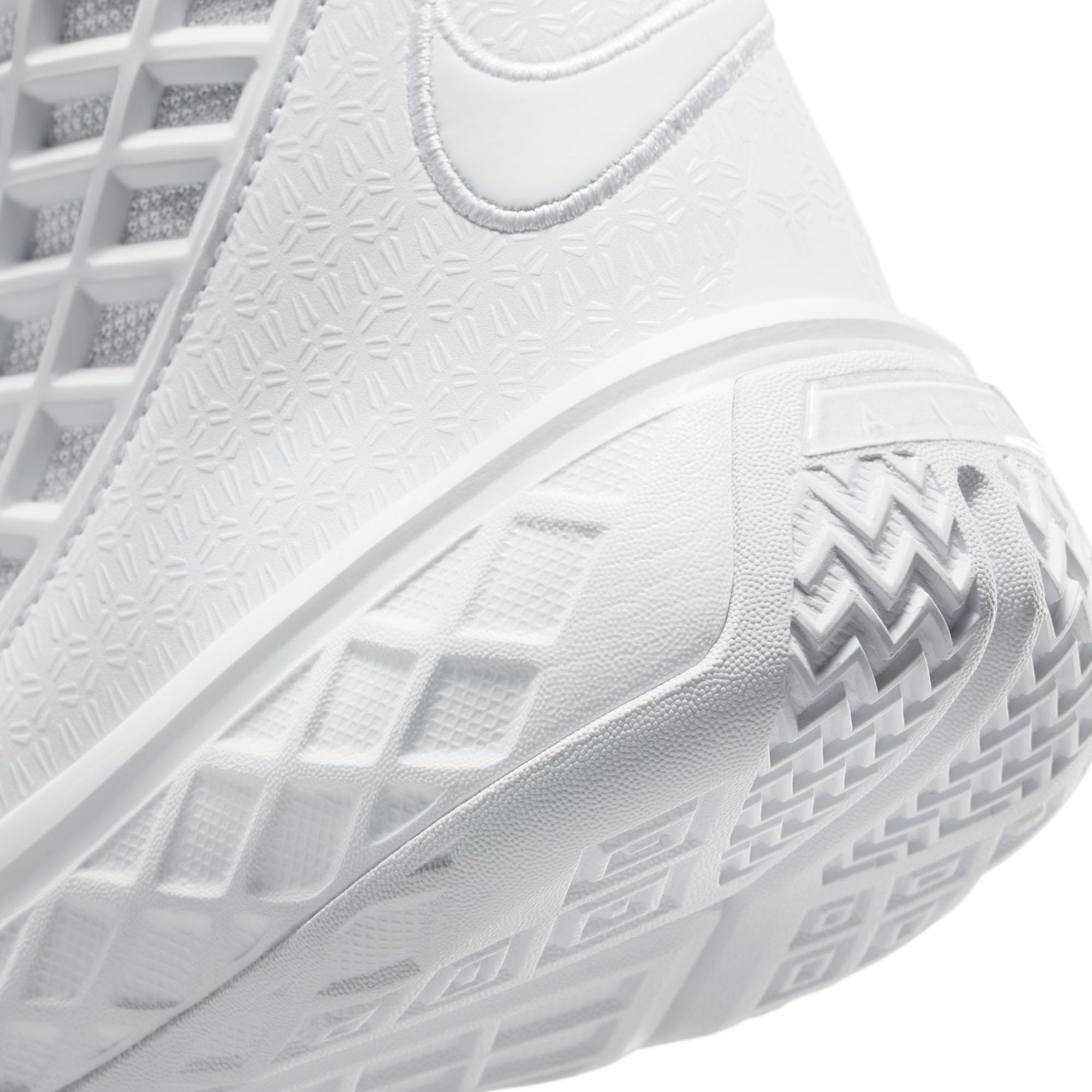 Kobe III Protro (GS) - White/White/White – Supply Store