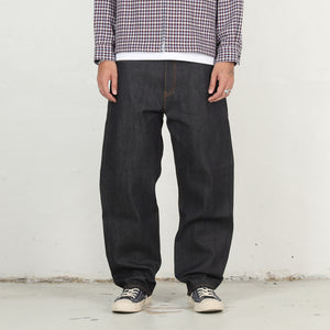 Loose-Fit Rigid Selvedge Jean