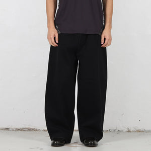 P100 Super Baggy Jean Black