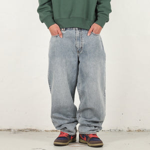 P90 Baggy Jean - Light Stonewash