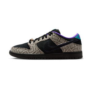 SB Dunk Low Pro x Dashawn Jordan - String/Black