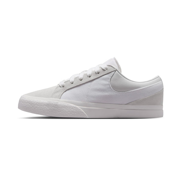 Nike Blazy - White