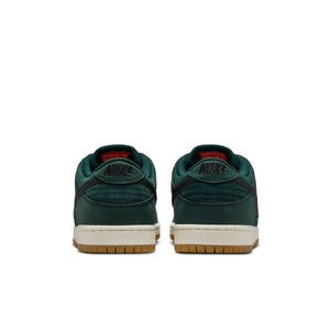 SB Dunk Low Pro - Deep Fir/Black