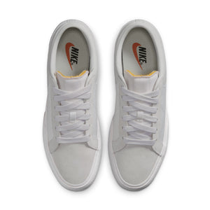 Nike Blazy - White