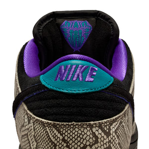SB Dunk Low Pro x Dashawn Jordan - String/Black