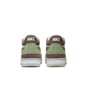Nike Attack - Oil Green/Ironstone