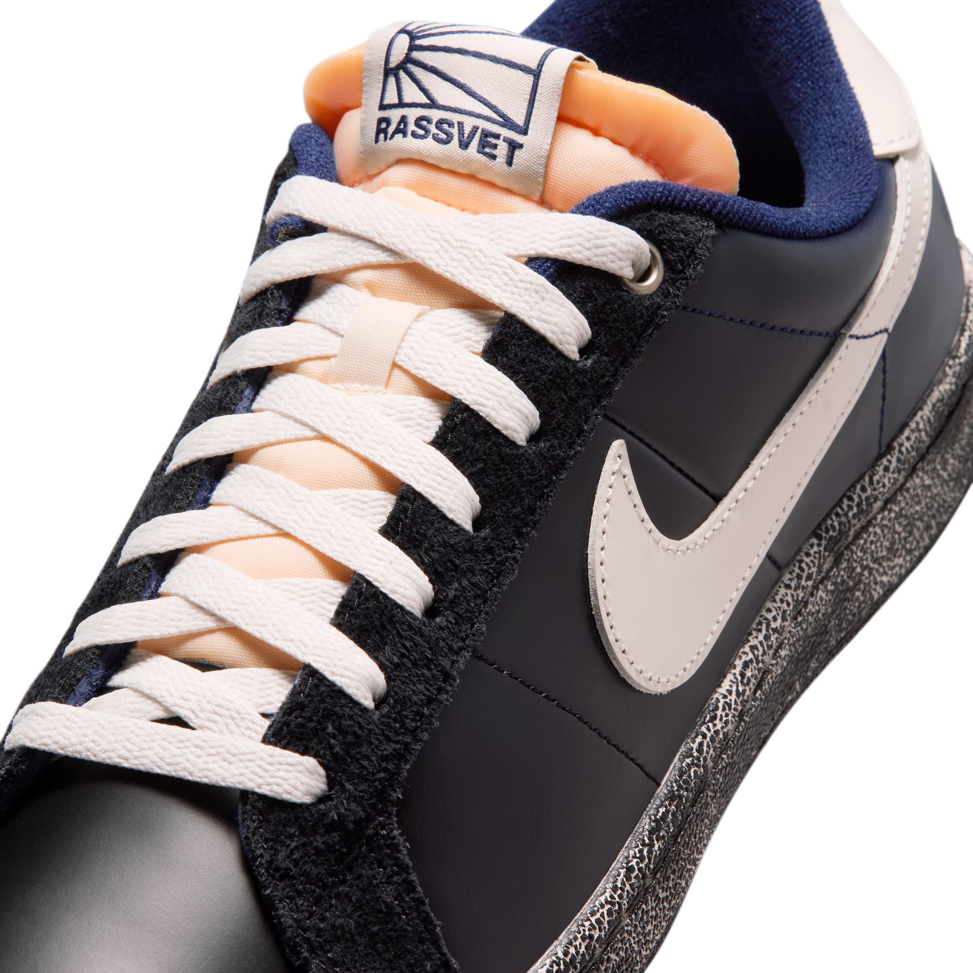 SB Zoom Tennis Classic QS RSV - Blue Void – Supply Store
