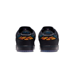 Nike SB Dunk Low x Bluetile Skateboards - Black